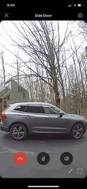 Photo 1 of 5 of 2018 Volvo XC60 T5 Momentum